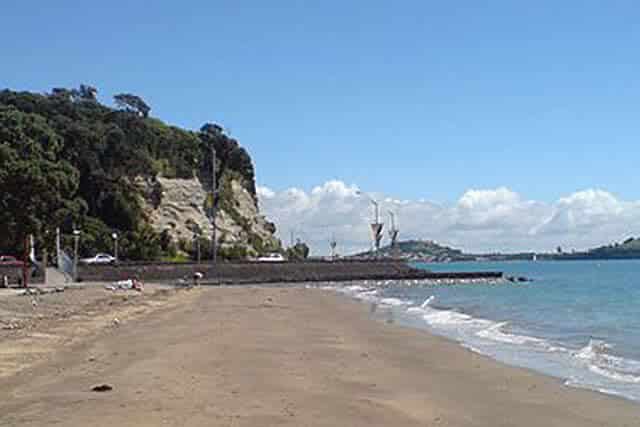 Image of the view looking West from Mission Bay, Auckland