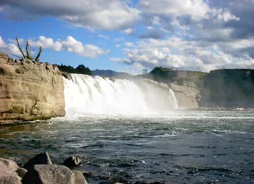 Mariua Falls near Murchison