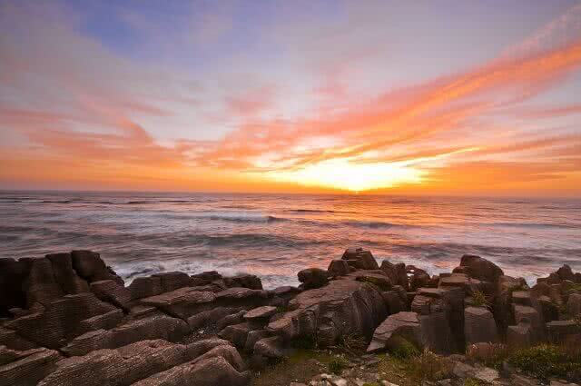 The Punakaiki Pancake Rocks